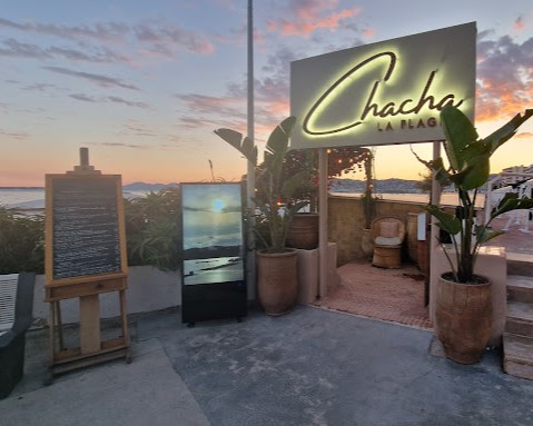 Chacha La Plage