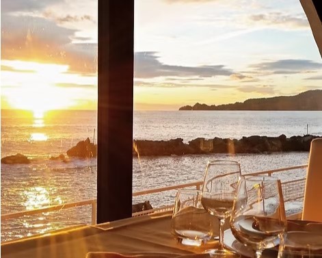 Robertone Beach Club