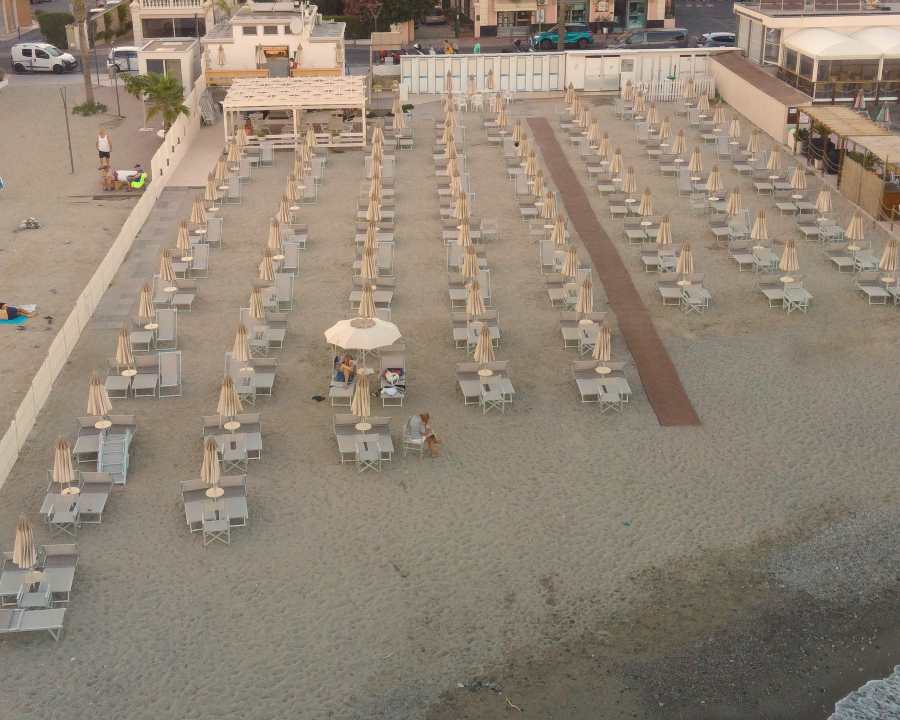 Bagni Villa Beach Cafe